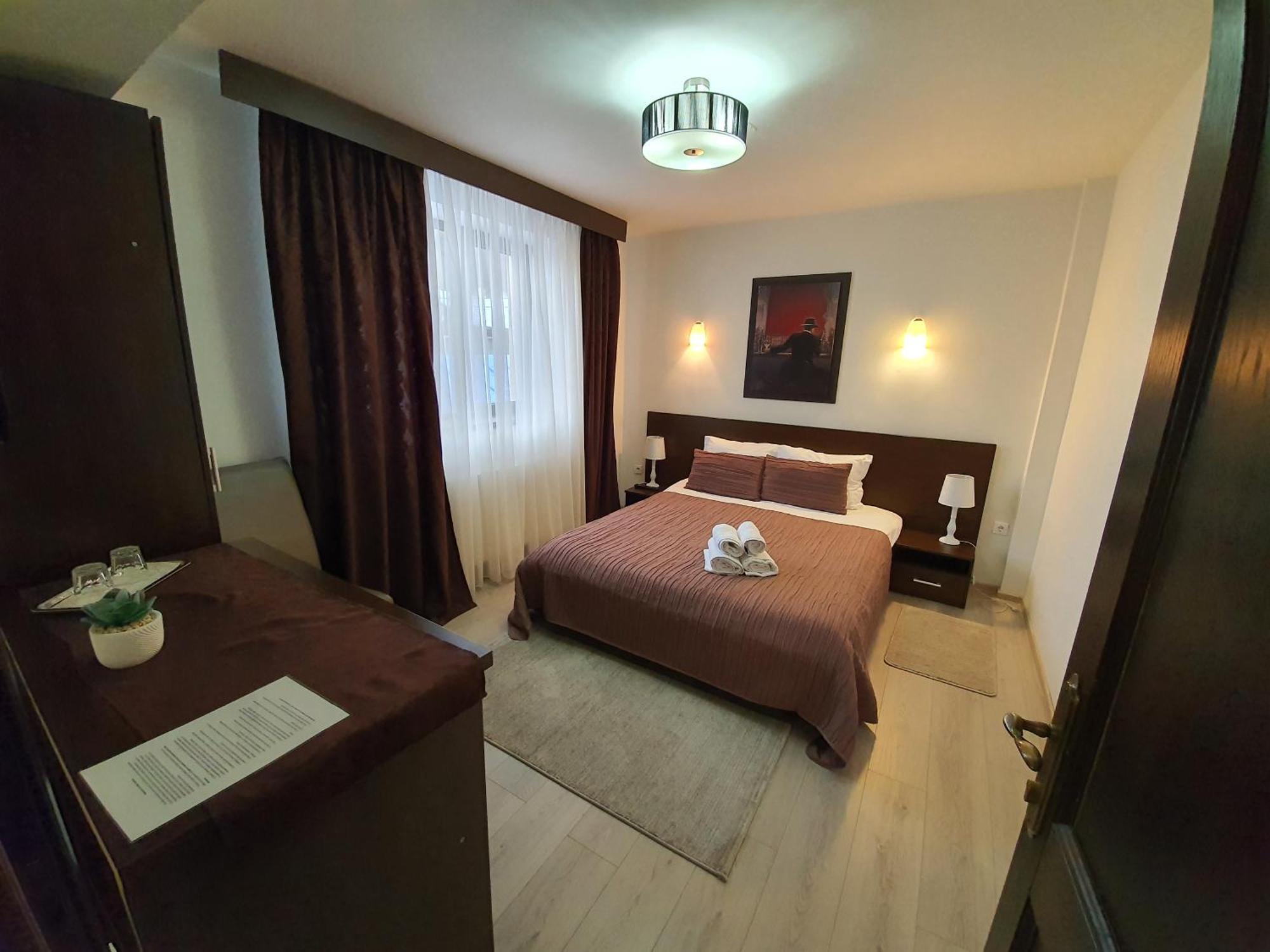 Pensiunea Public House Buşteni Quarto foto